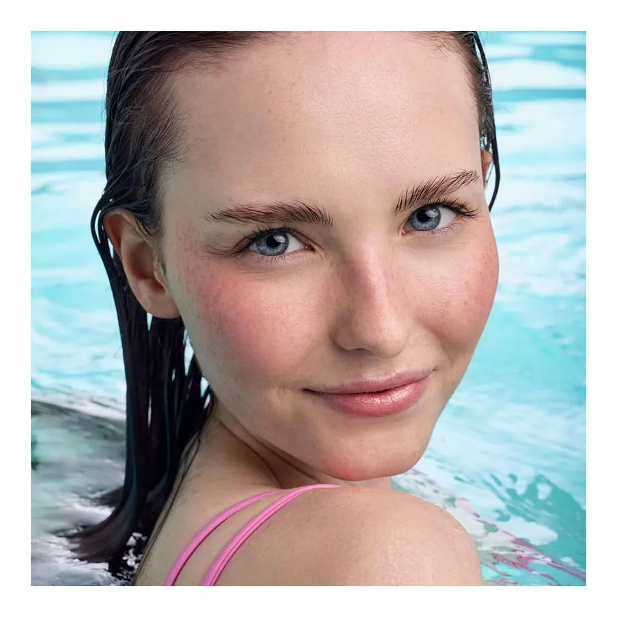 Blush Essence Disney a Pequena Sereia 01 a Splash Of Romance 17ml — foto 3